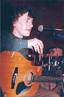 5 May 2000: Leonid Fedorov plays live at the Dom club, Moscow (5). Photo by Marina Marmeladova